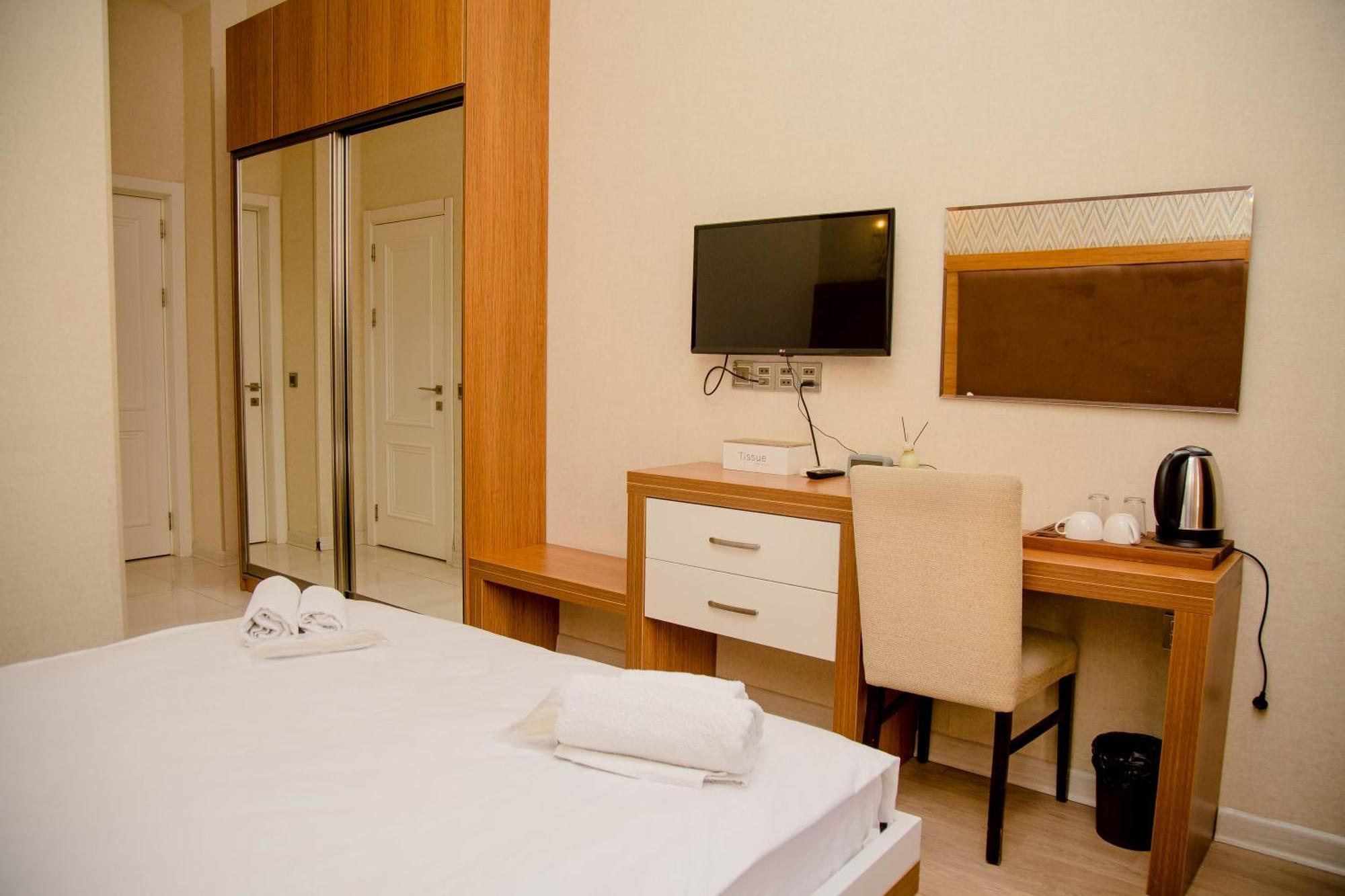 Solo Boutique Hotel Baku Eksteriør billede