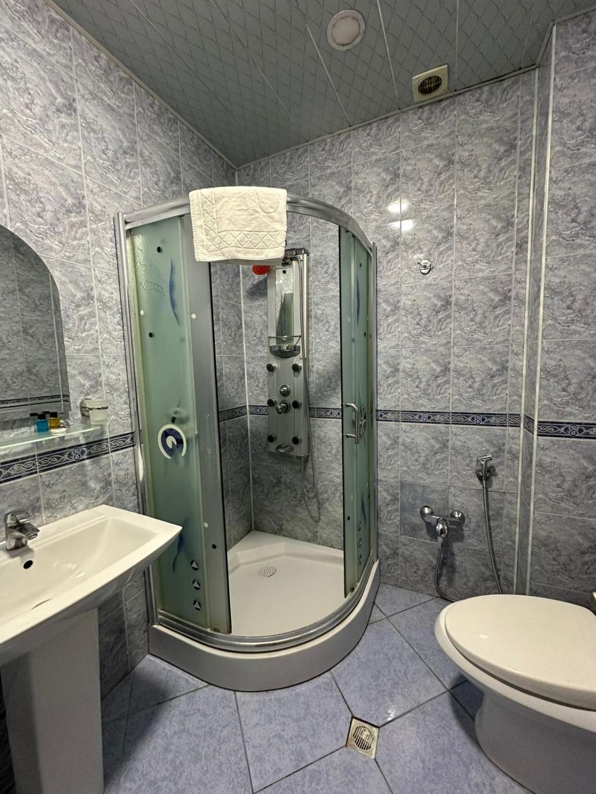 Solo Boutique Hotel Baku Eksteriør billede